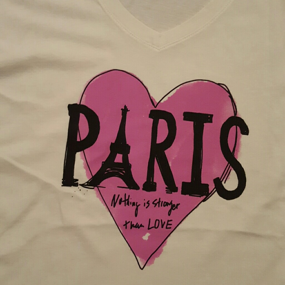 NEW Remember PARIS t-shirt by Life is Good