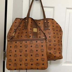 MCM Large Reversible Liz Tote