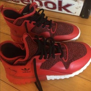 Adidas tubular worn once