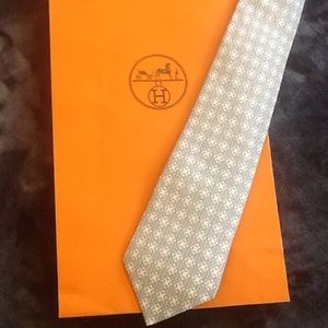 authentic hermes tie 100% silk