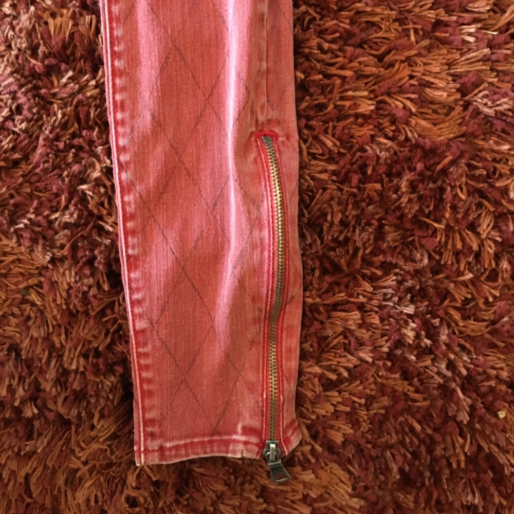 Jeans - Picture 2 of 4