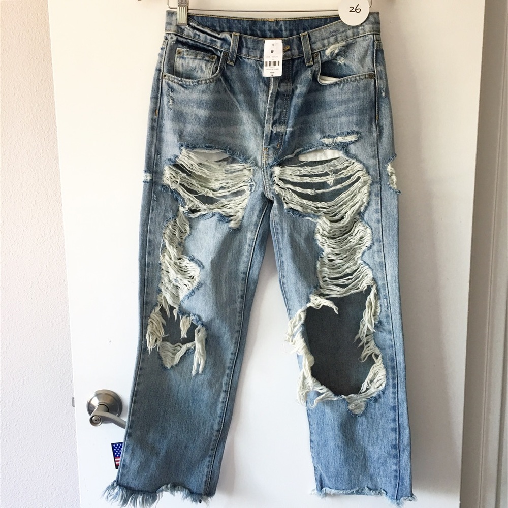 BNWT Carmar distressed denim jeans - Picture 3 of 8