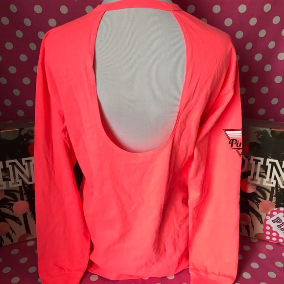 🆕NWT VS PINK neon coral open back campus tee - Picture 2 of 4