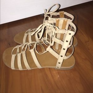 ❤️SALE ! Report Studded Lace Up Gladiator Sandals
