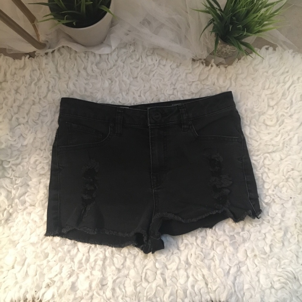 Hi-rise shorts