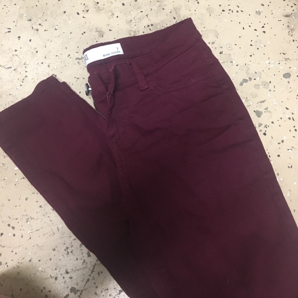 RSQ maroon jeggings