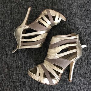 Steve Madden Caged Pump
