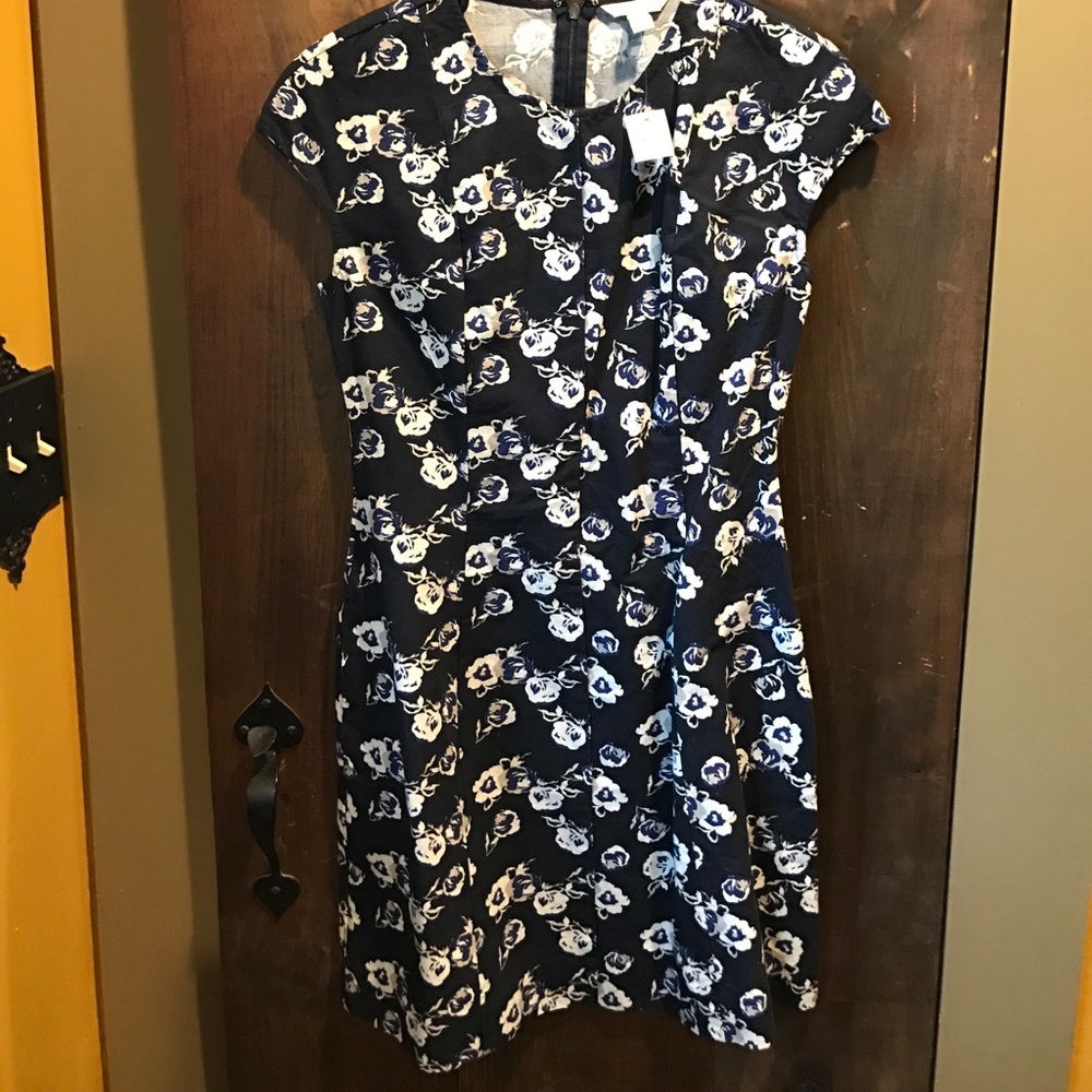 Gap flowered dress