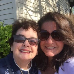 Meet your Posher, Patricia