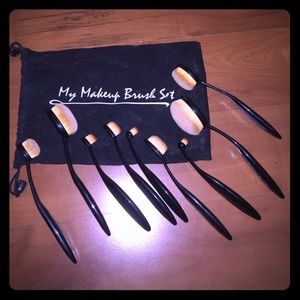Artist-like Blending Makeup Brushes