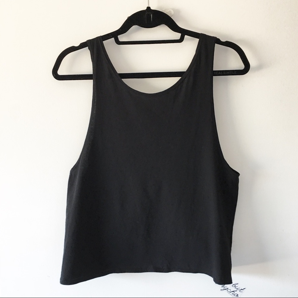 BNWT black tie back tank - Picture 2 of 3
