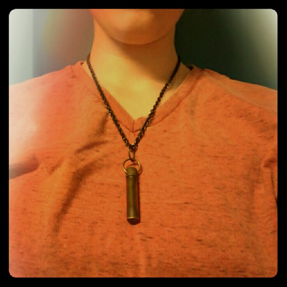 Poison vial necklace