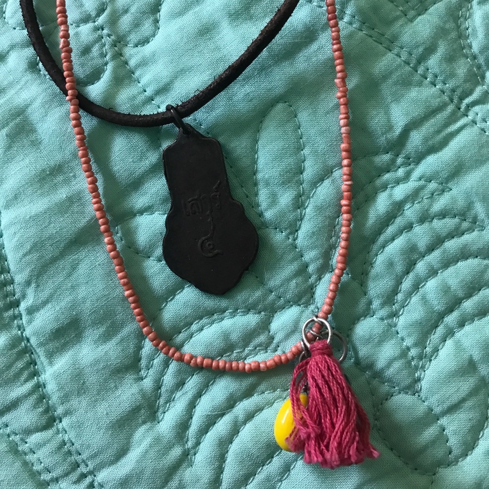 Necklace bracelet combo - Picture 4 of 4