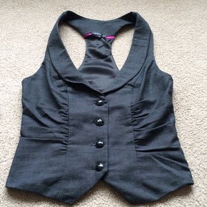 Maurices vest