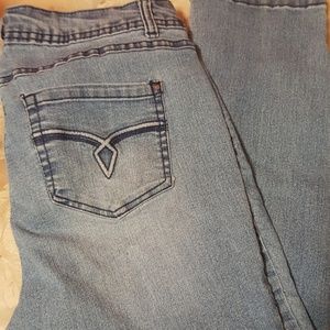Womens stretch denim jeans