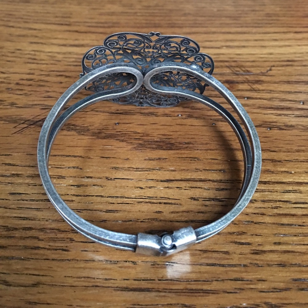 Unique cuff bracelet - Picture 2 of 2
