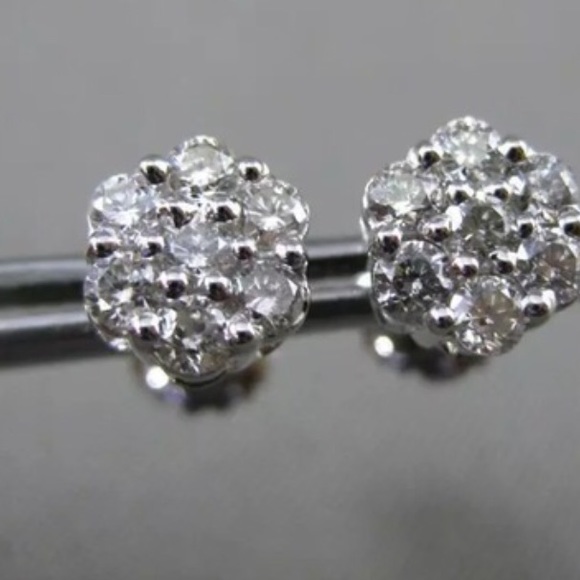 1LEFT🌟1/2 CT Diamond Cluster 10K Gold Over  Studs - Picture 2 of 3