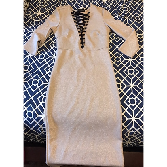 Dress 👗 - Picture 3 of 3