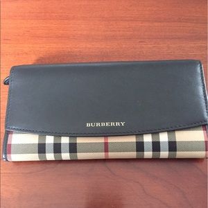 Burberry authentic wallet