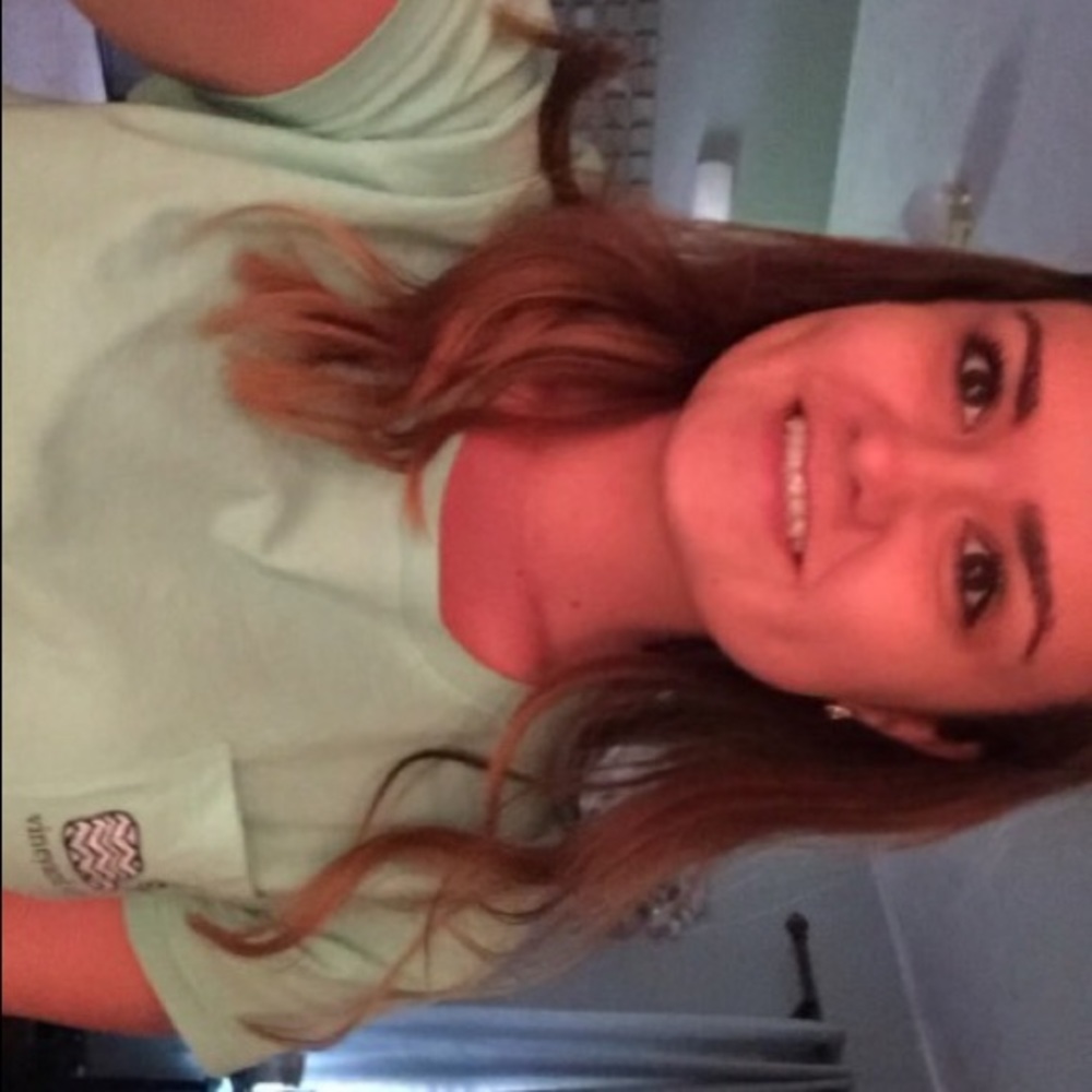 Meet your Posher, Felicity