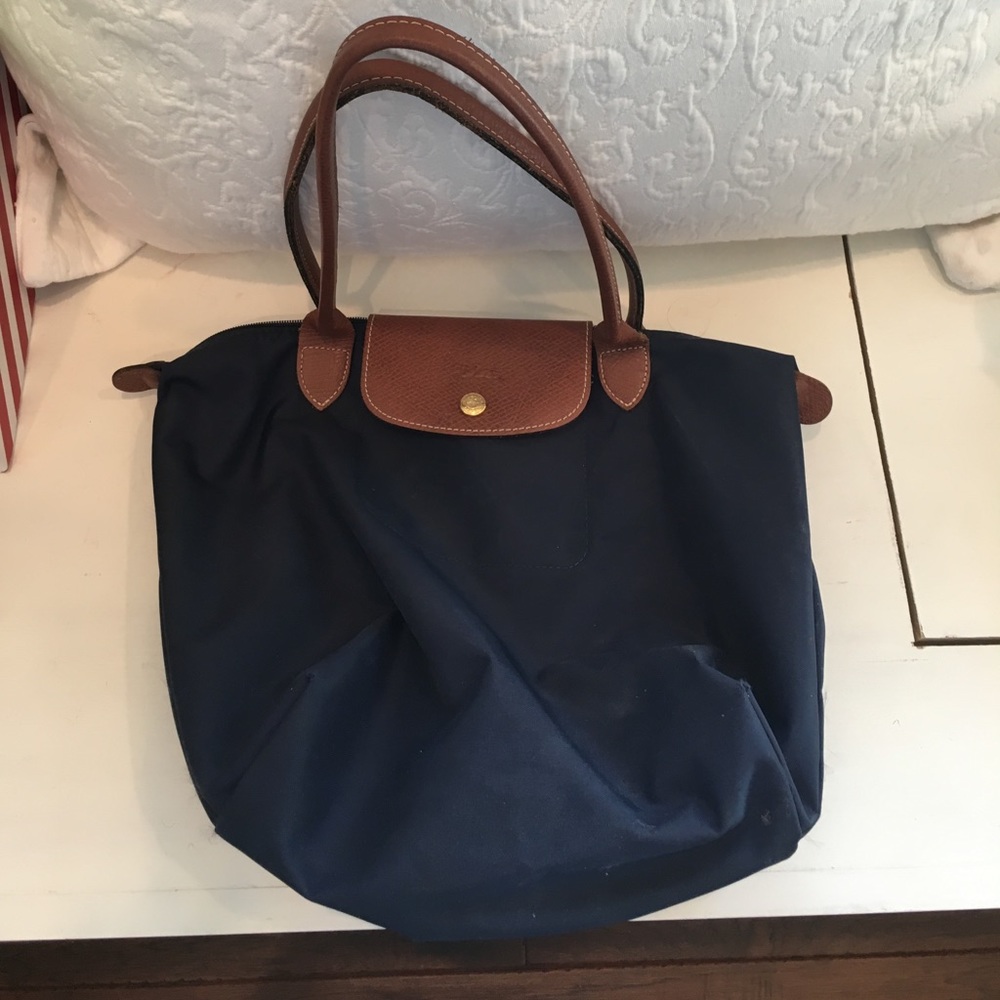 Navy Longchamp bag