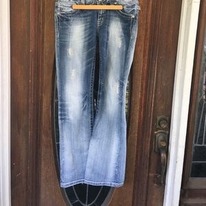 LOWBALL ME! • Miss Me • size 30.