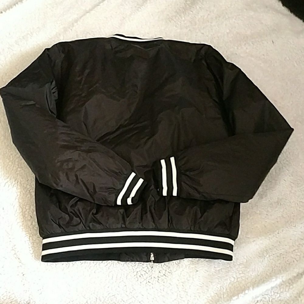 Brandy Melville Liz  jacket - Picture 5 of 5