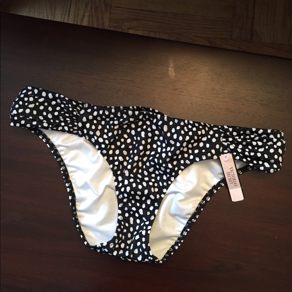 NWT VS Pink Ruched Side Bikini Bottom