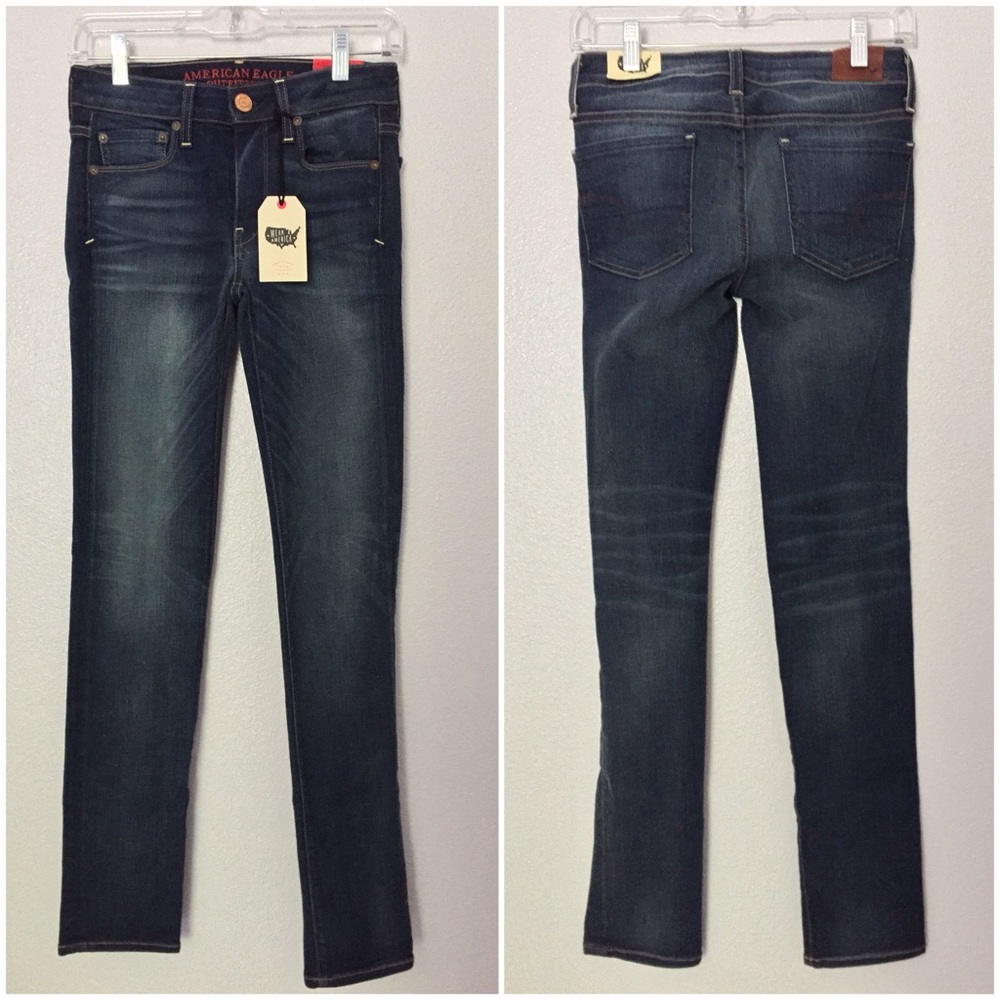 SOLD: American Eagle Skinny Jeans BNWT