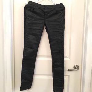 Black pleather jeans / jeggings