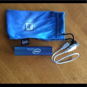 Brand new Intel portable charge with cable and bag