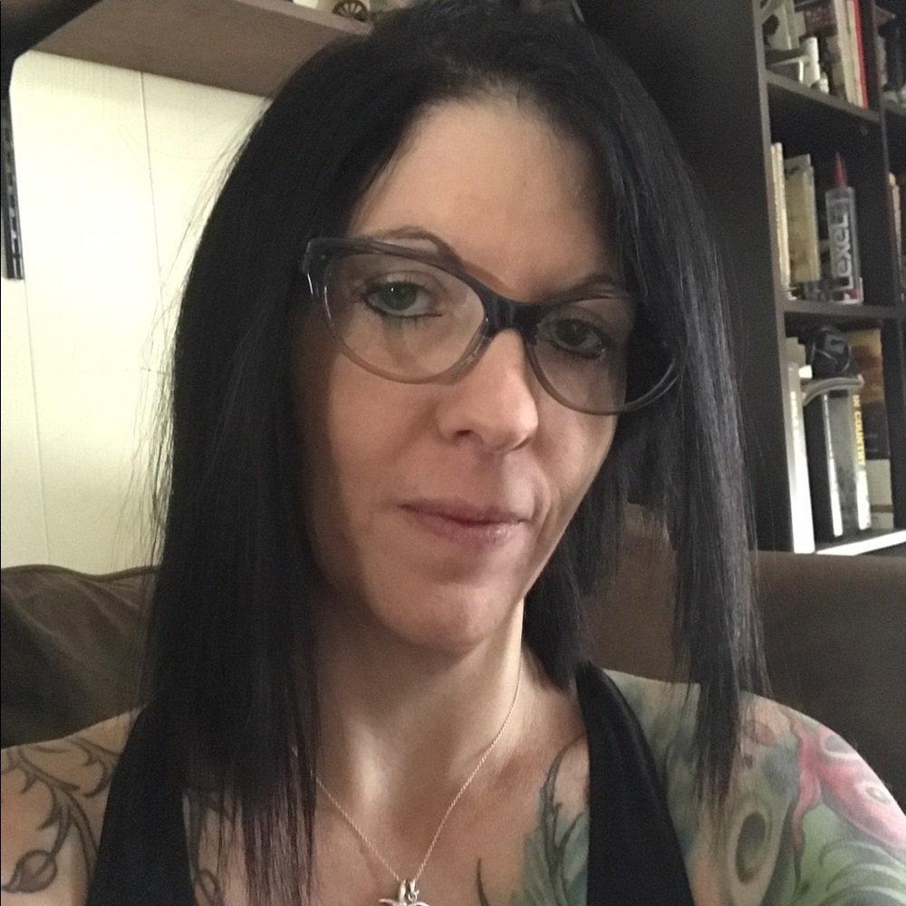 Meet your Posher, Dawn