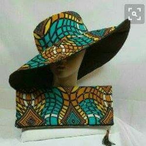 Meet your Posher, Edwina