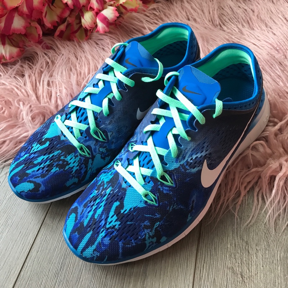 NWT Nike free TR fit 5 ๐ฆ - Picture 4 of 7