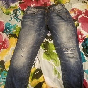 Silver distressed holy girlfriend jeans 26/27