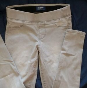🛑 SOLD- Old Navy pull on rock star jeggings