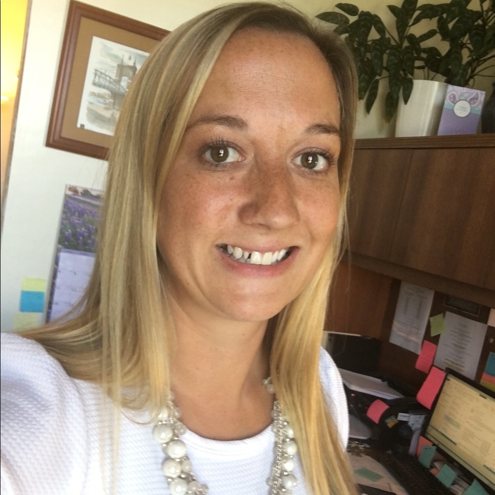 Meet your Posher, Noelle