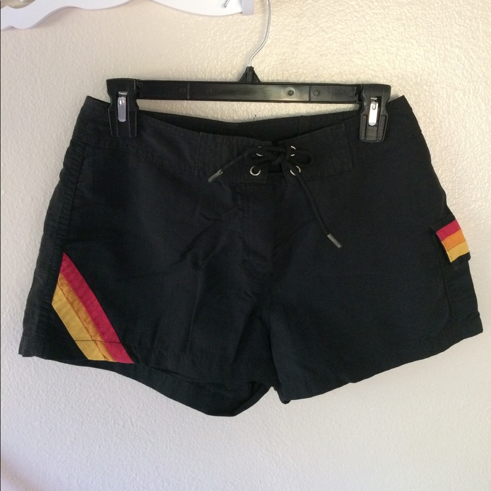 Spot girl vintage surf baggies