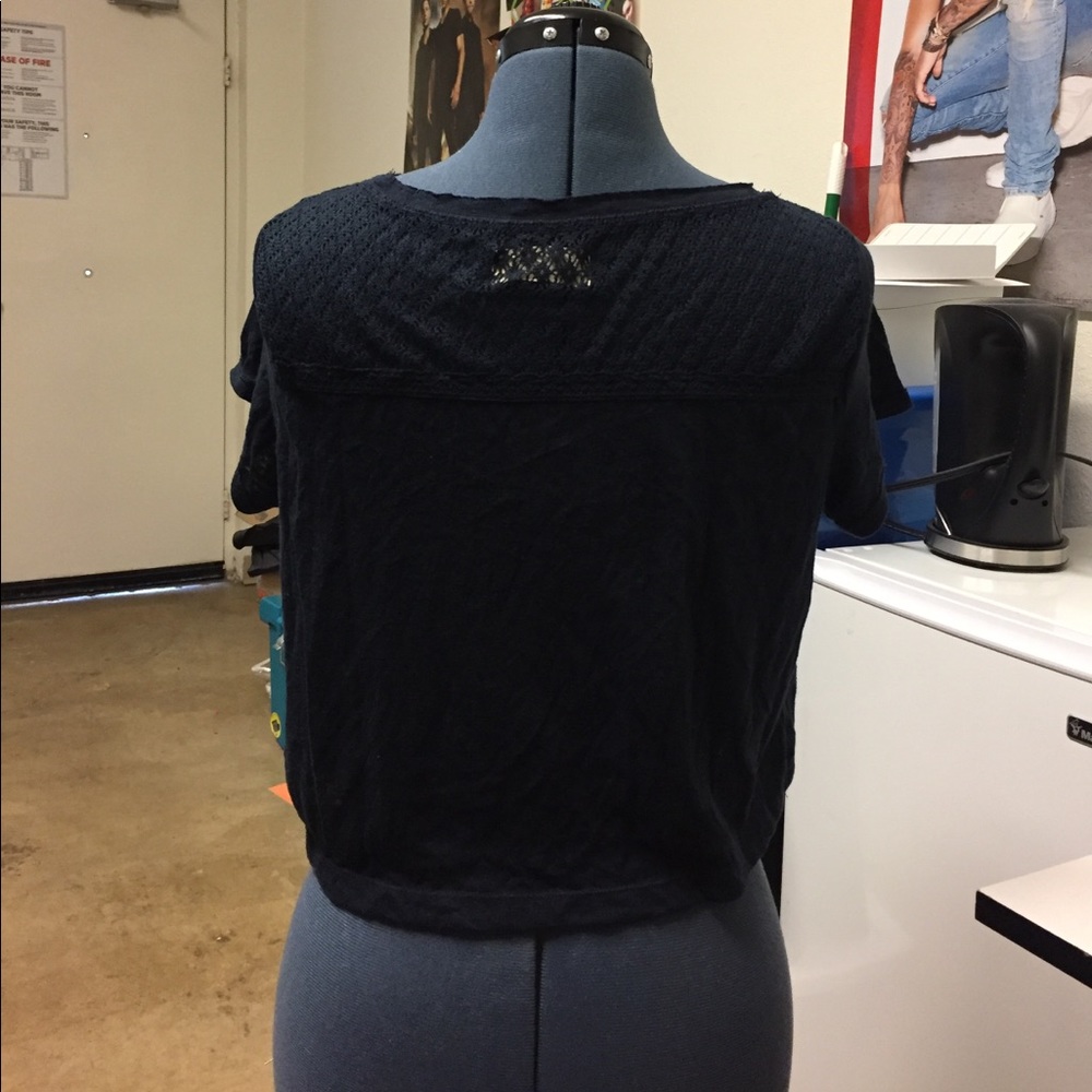 Clothes - Picture 3 of 3