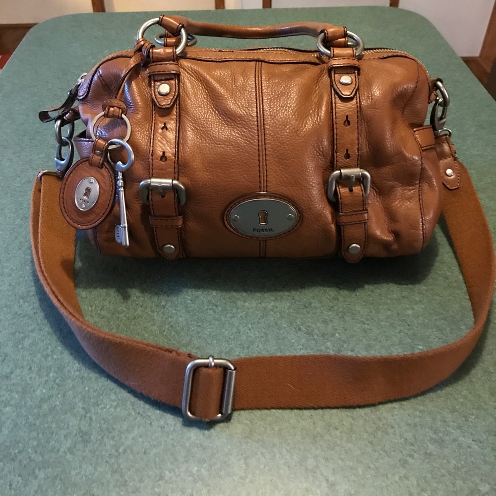 Fossil Beautiful Maddox Pebbled Leather Doctor Bag