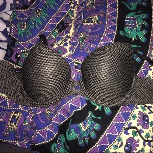 Victoria's Secret bra