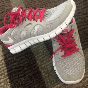 Women's Nike free run 2