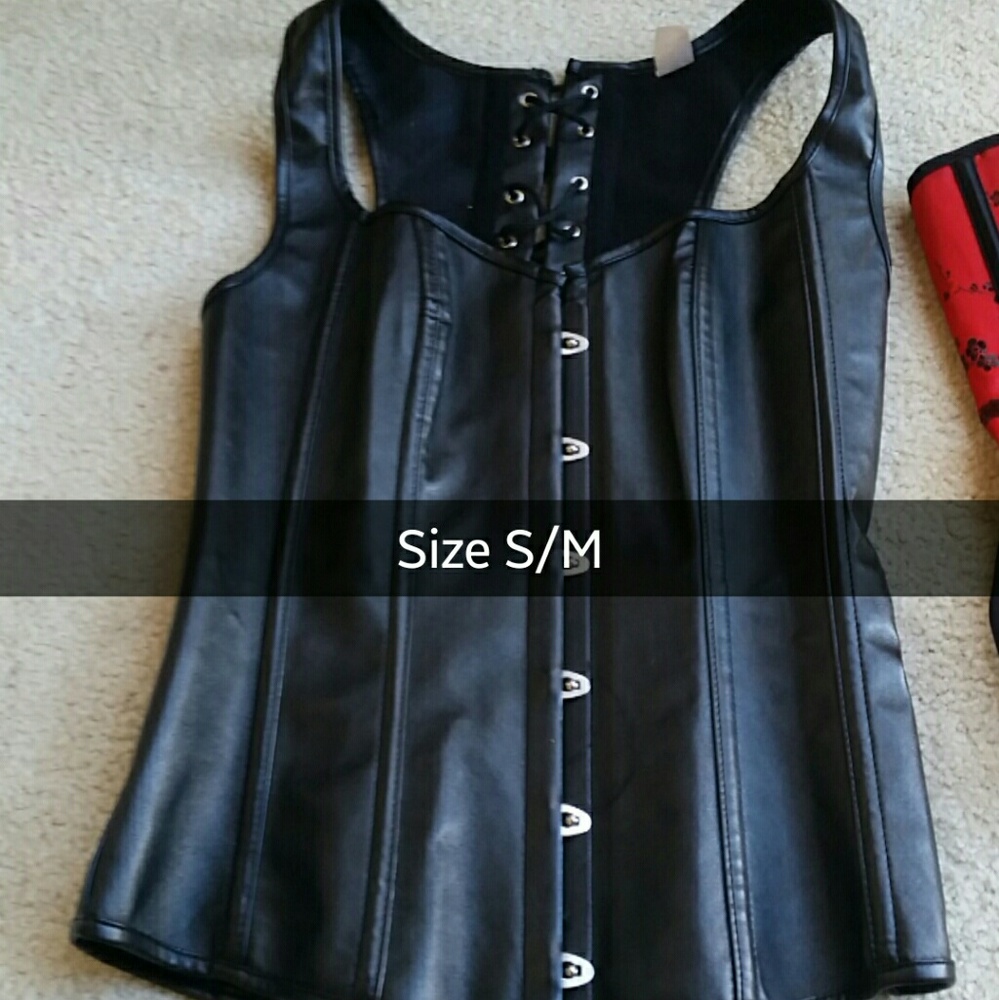 Black Lace up S/M corset