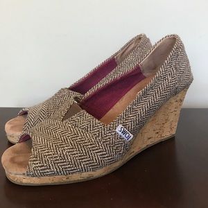 Toms Herringbone Cork Platforms