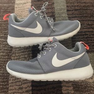 Women's Nike roshe