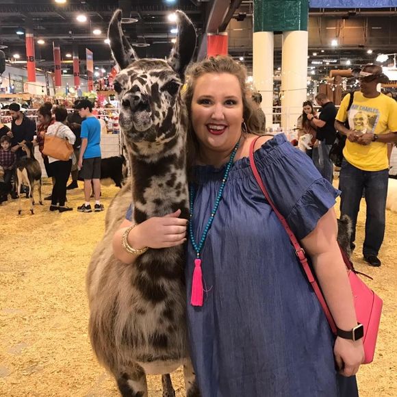 Meet your Posher, Kenna - Picture 1 of 1