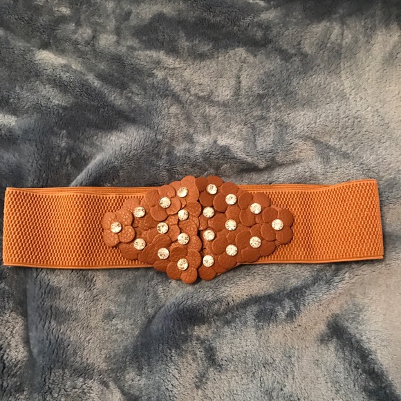 Sparkling belt 😍 - Picture 1 of 1