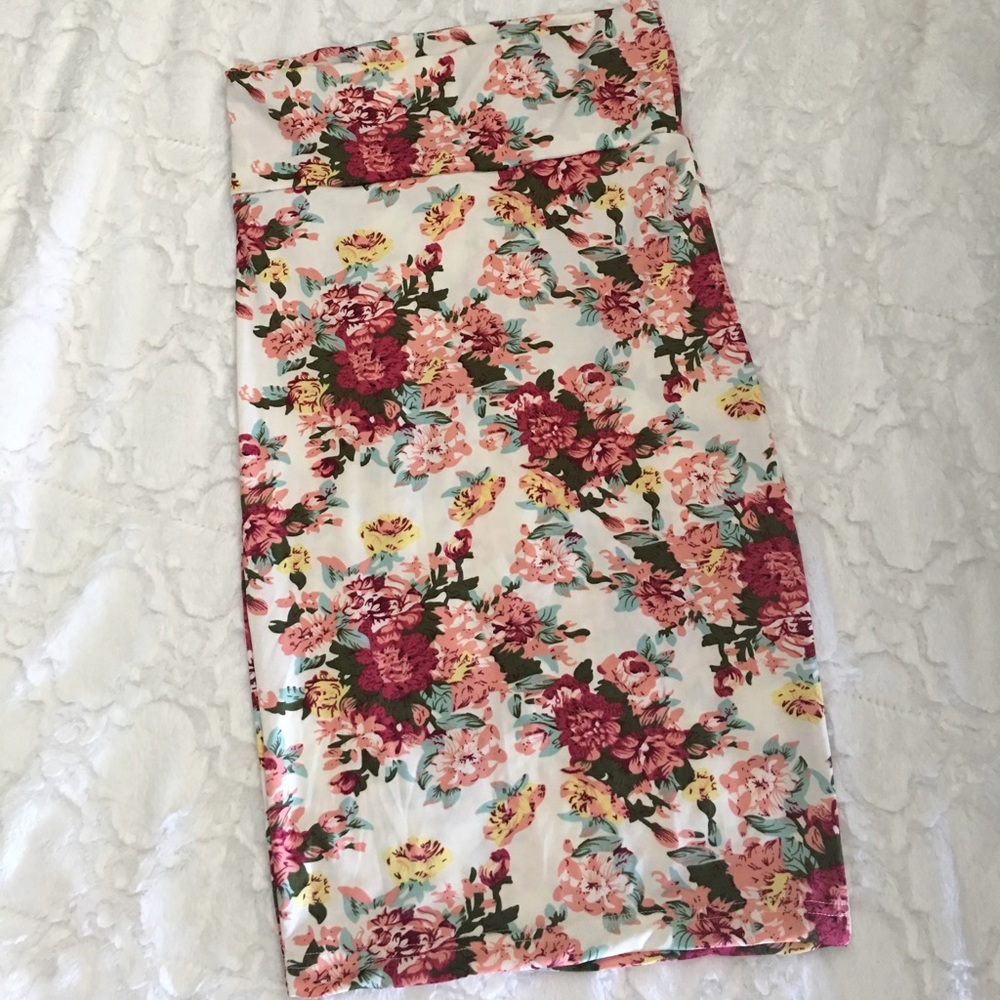 Floral Stretch Pencil Skirt