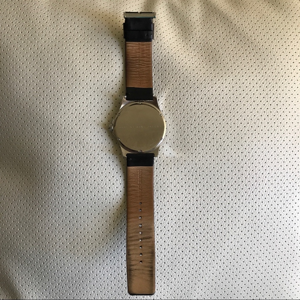 *PRICE DROP!!* Marc by Marc Jacobs Unisex Watch - Picture 5 of 8