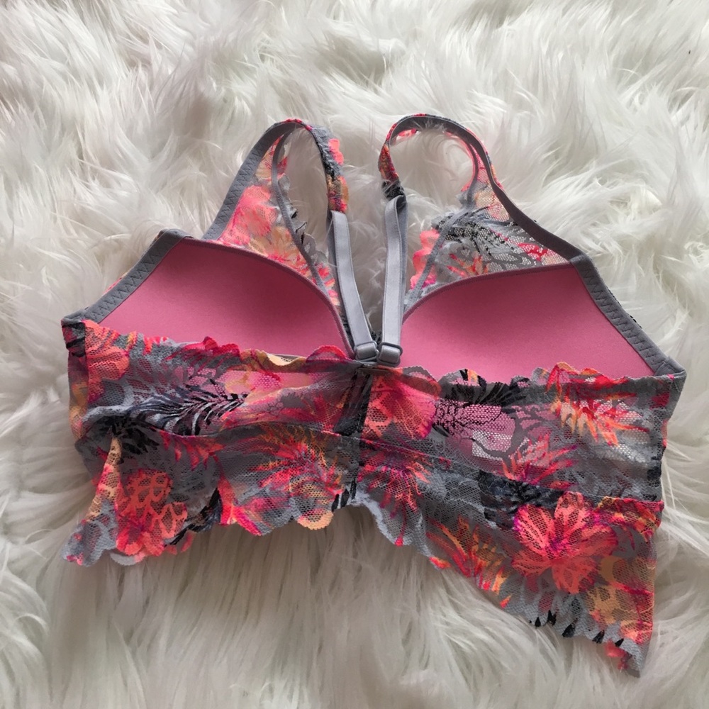 Pink by Victoria Secret push up lace bra - Picture 3 of 4
